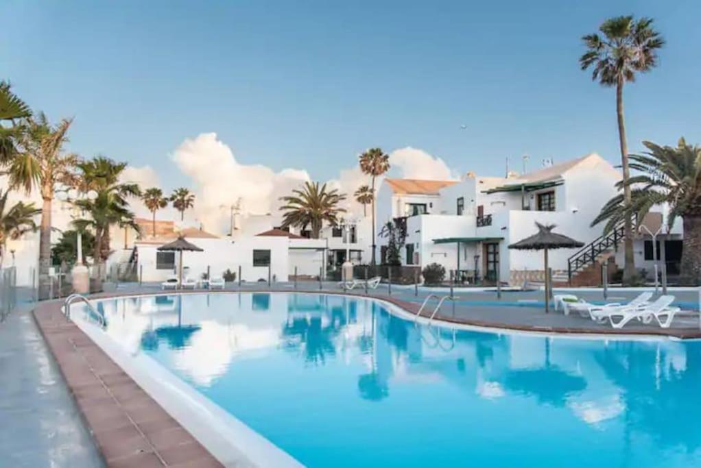 Lovely Apartment Near The Beach With Pool & Wifi Caleta De Fuste Exteriér fotografie